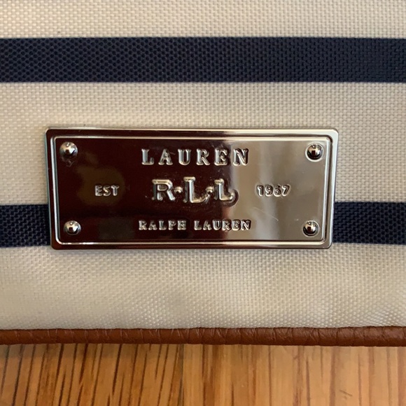 Ralph Lauren Wristlet - Picture 2 of 7
